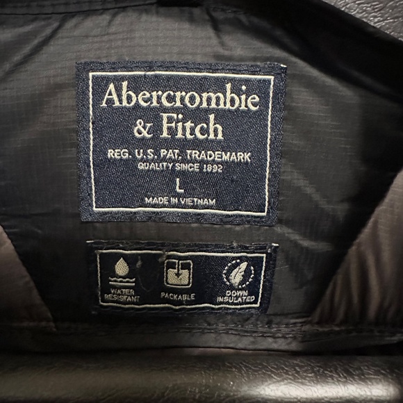 Abercrombie & Fitch Light Down Puffer Jacket - Mens Large - Picture 4 of 7
